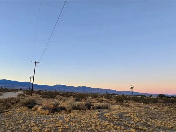 18200 E Avenue P #8-10, Palmdale, CA 93591