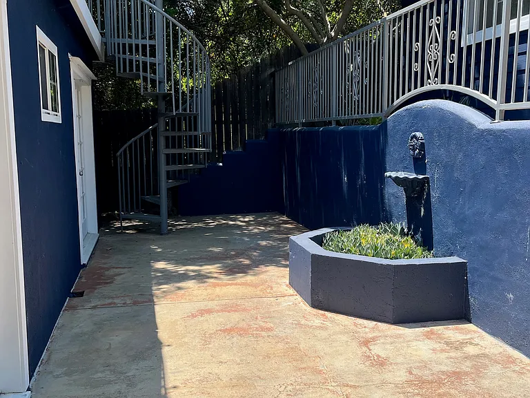 21881 Koontz Way — Photo 27