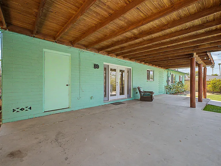 3922 E Sahuaro Dr — Photo 27