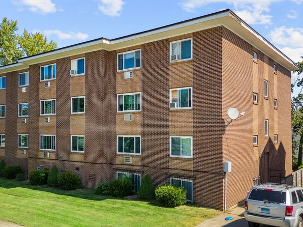 Elmwood Apartments, 142 S Main St APT 1B, Middletown, CT 06457