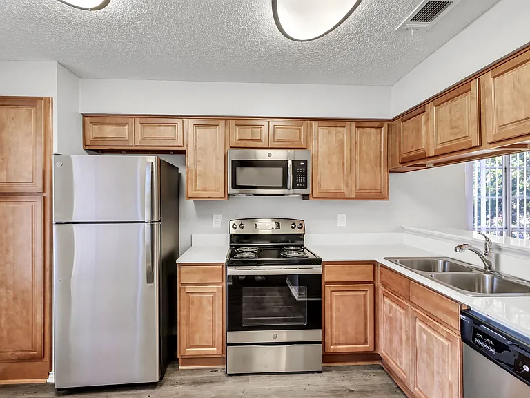 The Springs Garden Homes — Photo 35