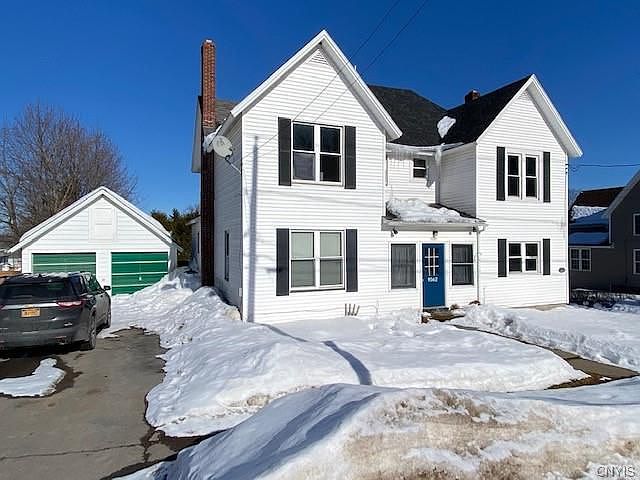 1st image of 9562 Church St #A