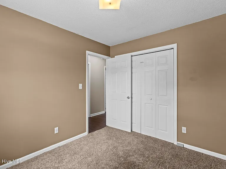 703 Covington Ct — Photo 19
