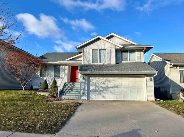 1131 Emily Ct, Iowa City, IA 52246