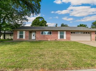 909 N Dove Rd, Grapevine, TX 76051