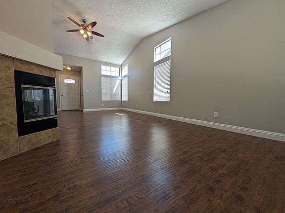 3rd image of 3733 W Red Coach Ave