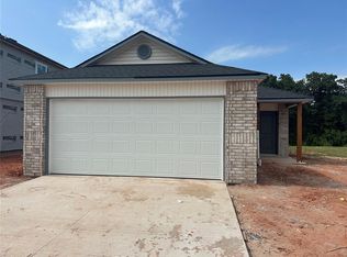 1416 Guthrie Farms Blvd, Guthrie, OK 73044