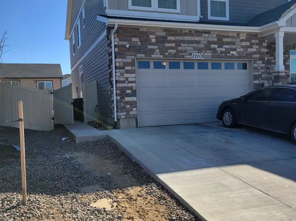 22008 E 40th Dr, Aurora, CO 80019