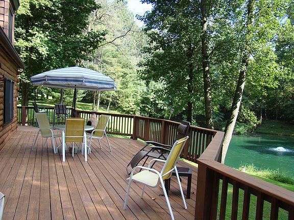 4th image of 8590 N Waterford Dr