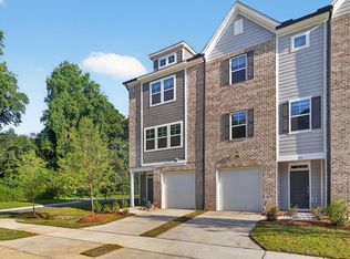 1909 Fishamble St, Fuquay Varina, NC 27526