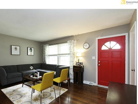 2nd image of 10308 W 89th Ter