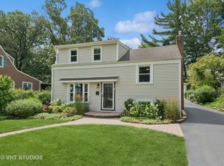 616 E Illinois St, Wheaton, IL 60187