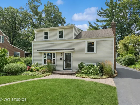 616 E Illinois St, Wheaton, IL 60187