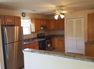 26 Rebecca Rd #1702, East Hanover, NJ 07936