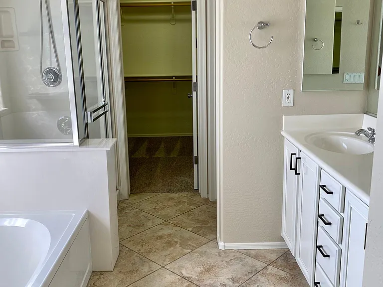 29525 N Smokey Ln — Photo 13