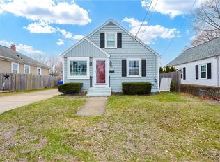 60 Clarner St, Pawtucket, RI 02861