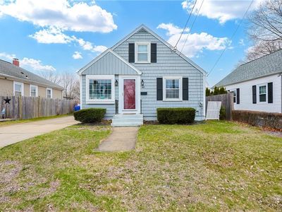 60 Clarner St, Pawtucket, RI, 02861