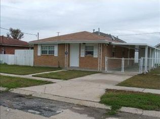 3513 Volpe Dr, Chalmette, LA 70043