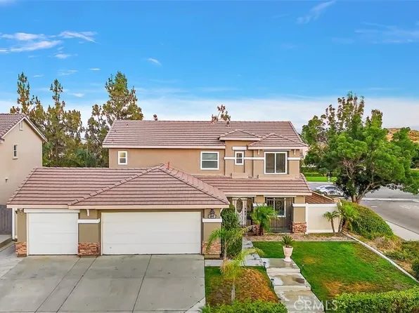 5907 Honeysuckle Ln, San Bernardino, CA 92407
