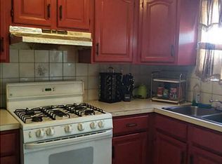 55 Ridgeway Ave APT 4, Providence, RI 02909