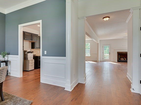 4th image of 449 Weyanoke Dr