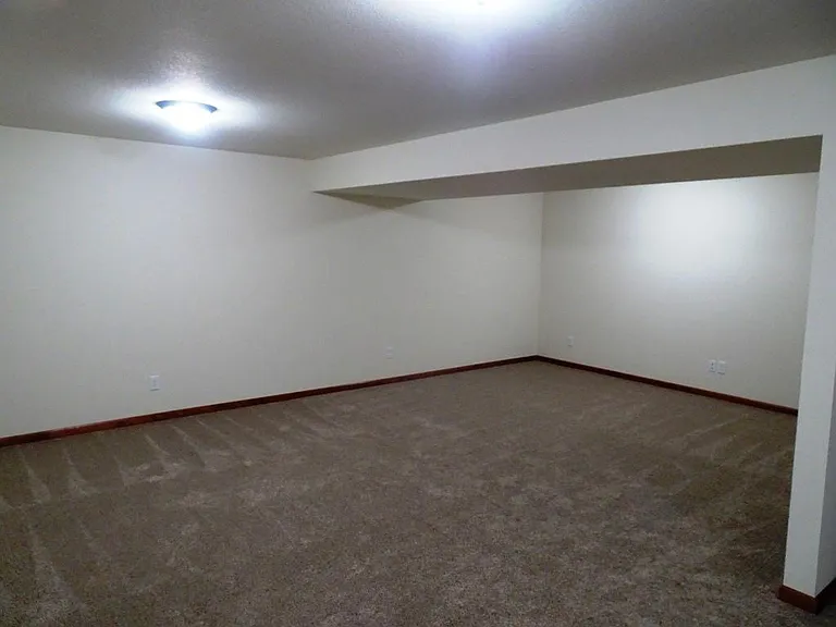 4311 SE Oakleaf Dr — Photo 8
