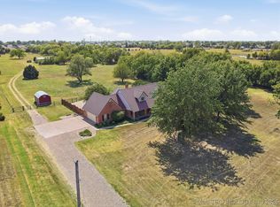 11712 E 121st St N, Collinsville, OK 74021