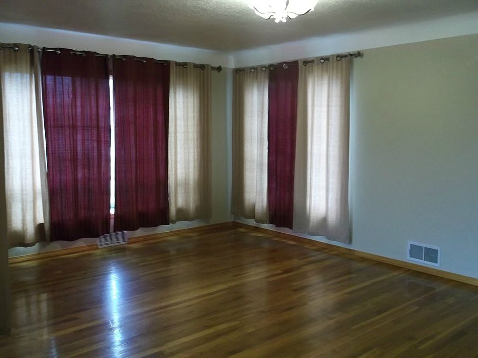 1st image of 1000 N 7th Ave