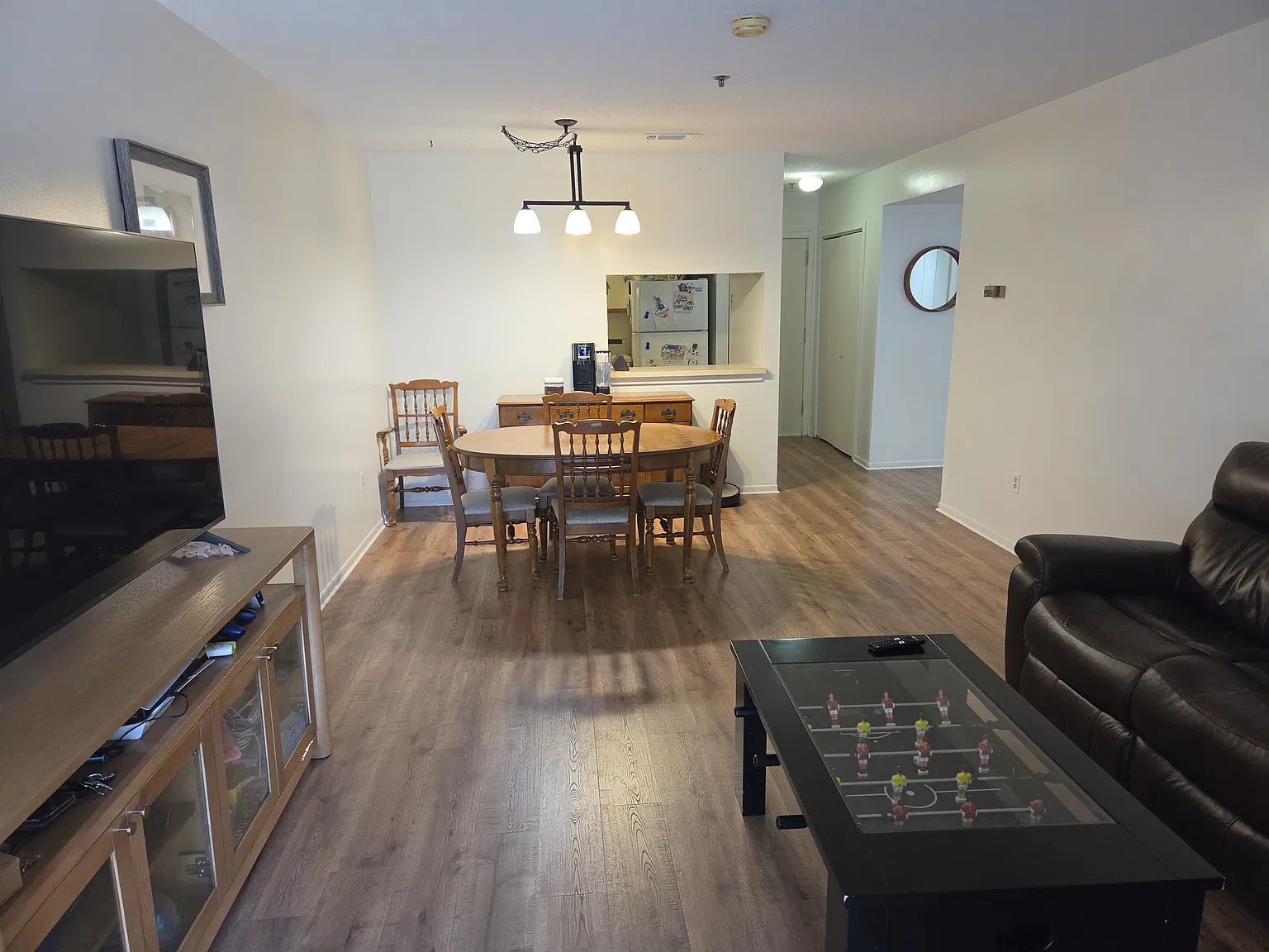 2 bed, 952 sqft, $2,300 — Photo 2