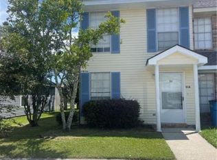 51 Carriage Ln APT A, Destrehan, LA 70047