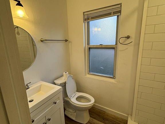 3rd image of 32 Bridge St APT 3