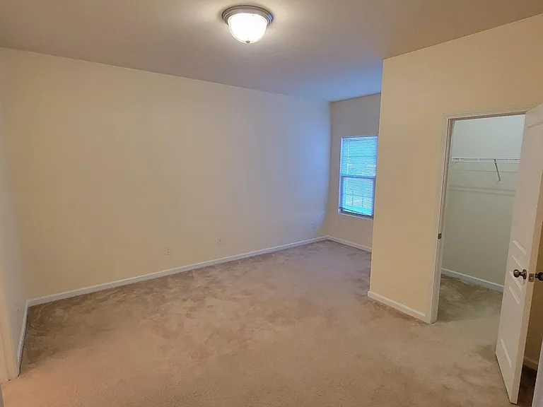 6824 Creft Cir — Photo 10