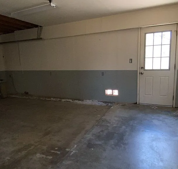 6005 Brougham St — Photo 24