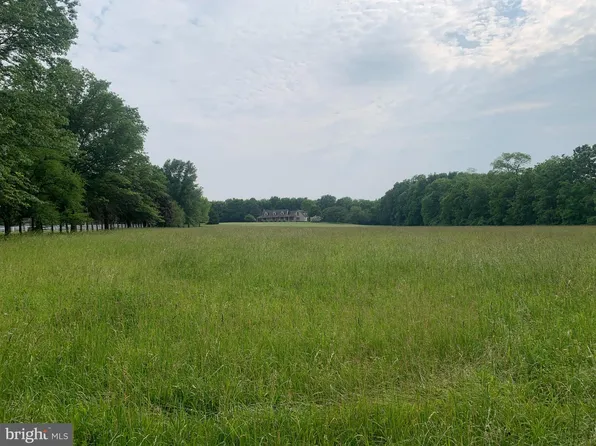 260 N Old Stonehouse Rd, Carlisle, PA 17015