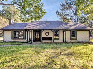 18285 Eastside Rd, Troup, TX 75789