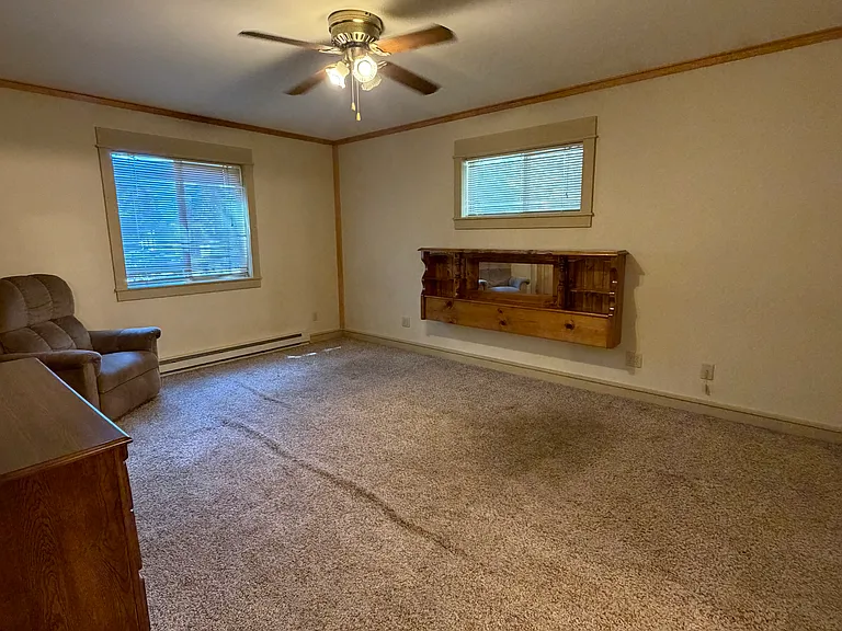 332 Washburn Cir — Photo 17