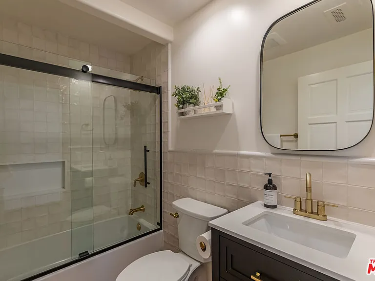 3453 Coast View Dr — Photo 27