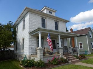 402 W 10th St, Mishawaka, IN