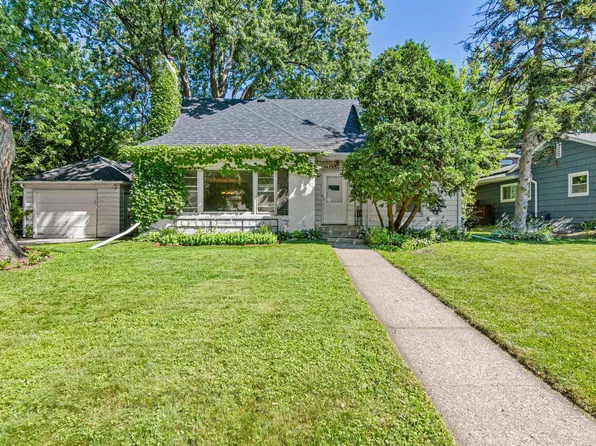 1531 Idaho Ave W, Falcon Heights, MN 55108