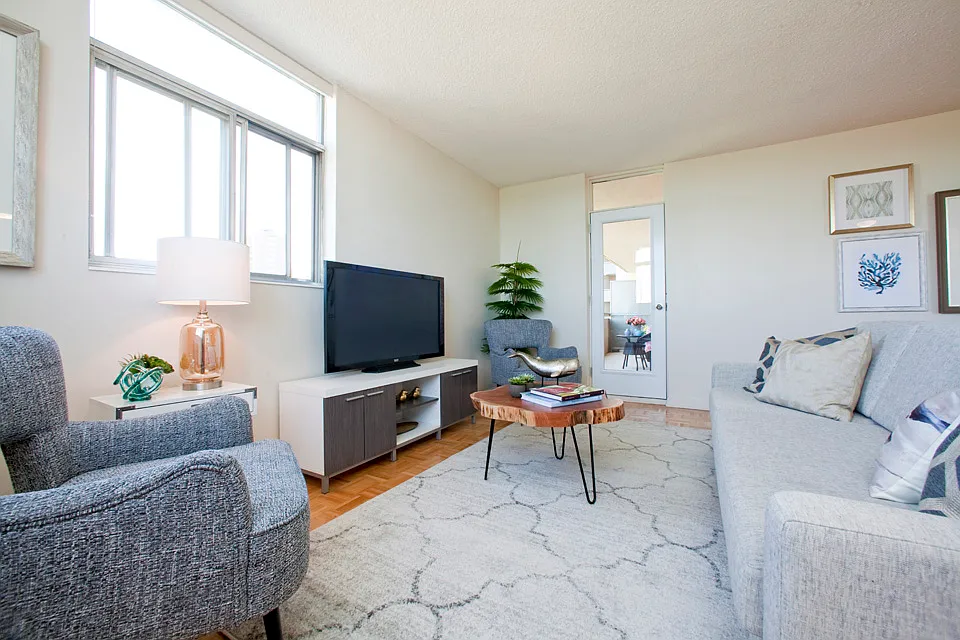 Cambridge Place Apartments — Photo 4