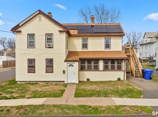 74 Woodbridge Avenue, East Hartford, CT 06108