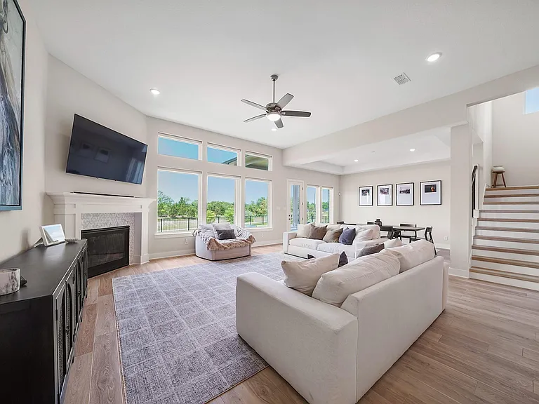 5802 Emerald Ranch Ln — Photo 18