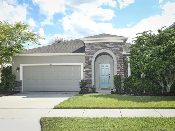 942 Hilltop Park Ct, Apopka, FL 32703