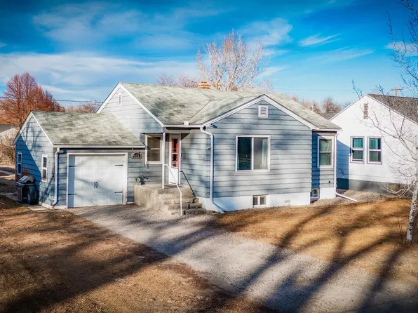 811 Howell Ave, Worland, WY 82401