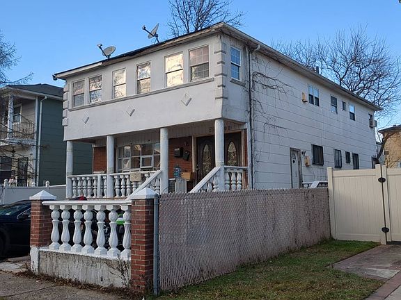 2nd image of 99 Amador St