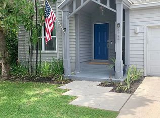 822 Hammockwood Ct, Sarasota, FL 34232