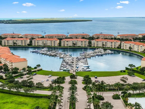 7 Harbour Isle Drive E #303, Fort Pierce, FL 34949