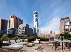 366 Broadway