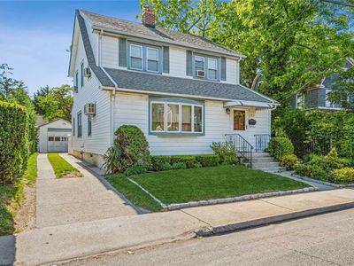 353 Ocean Avenue, Malverne, NY, 11565