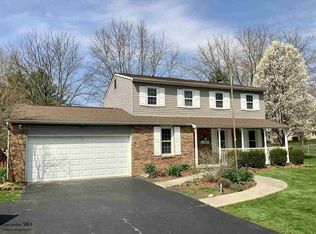 11887 Kennington Sq W, Pickerington, OH 43147